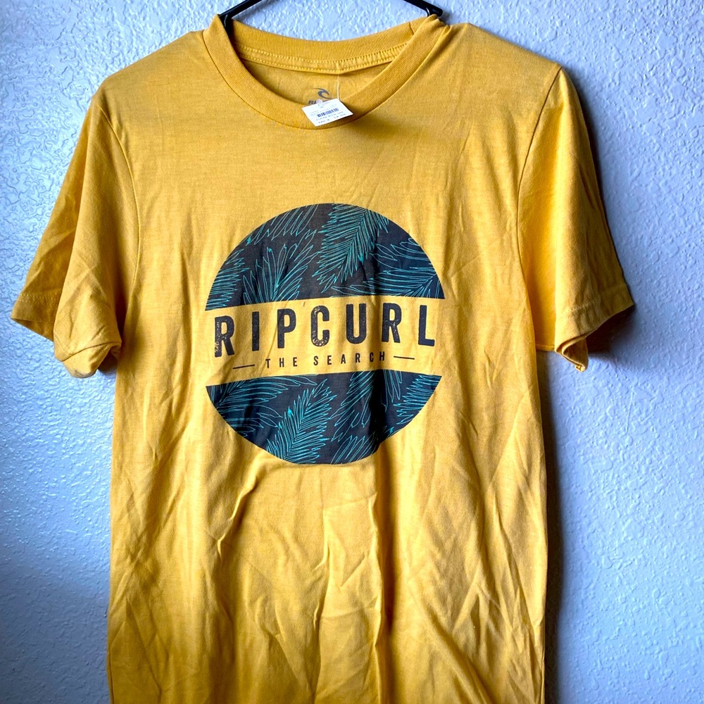 Men’s graphic T